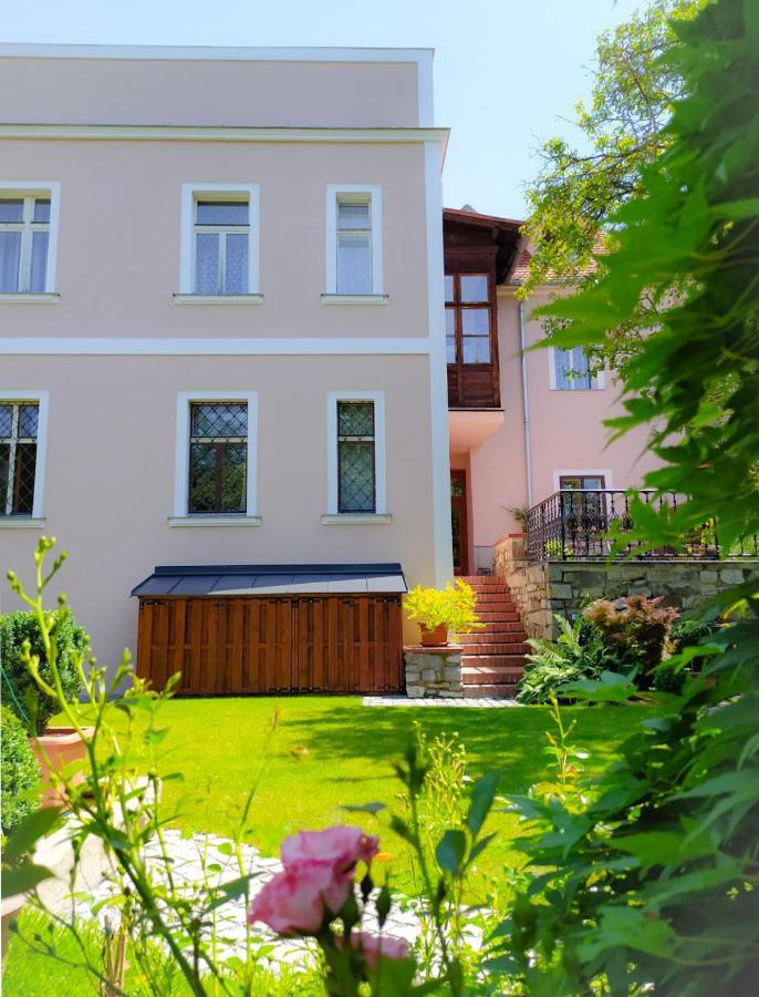 Wellness Pension Ametyst Cesky Krumlov Luaran gambar
