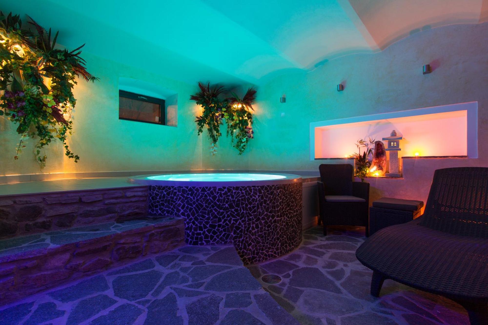 Wellness Pension Ametyst Cesky Krumlov Luaran gambar
